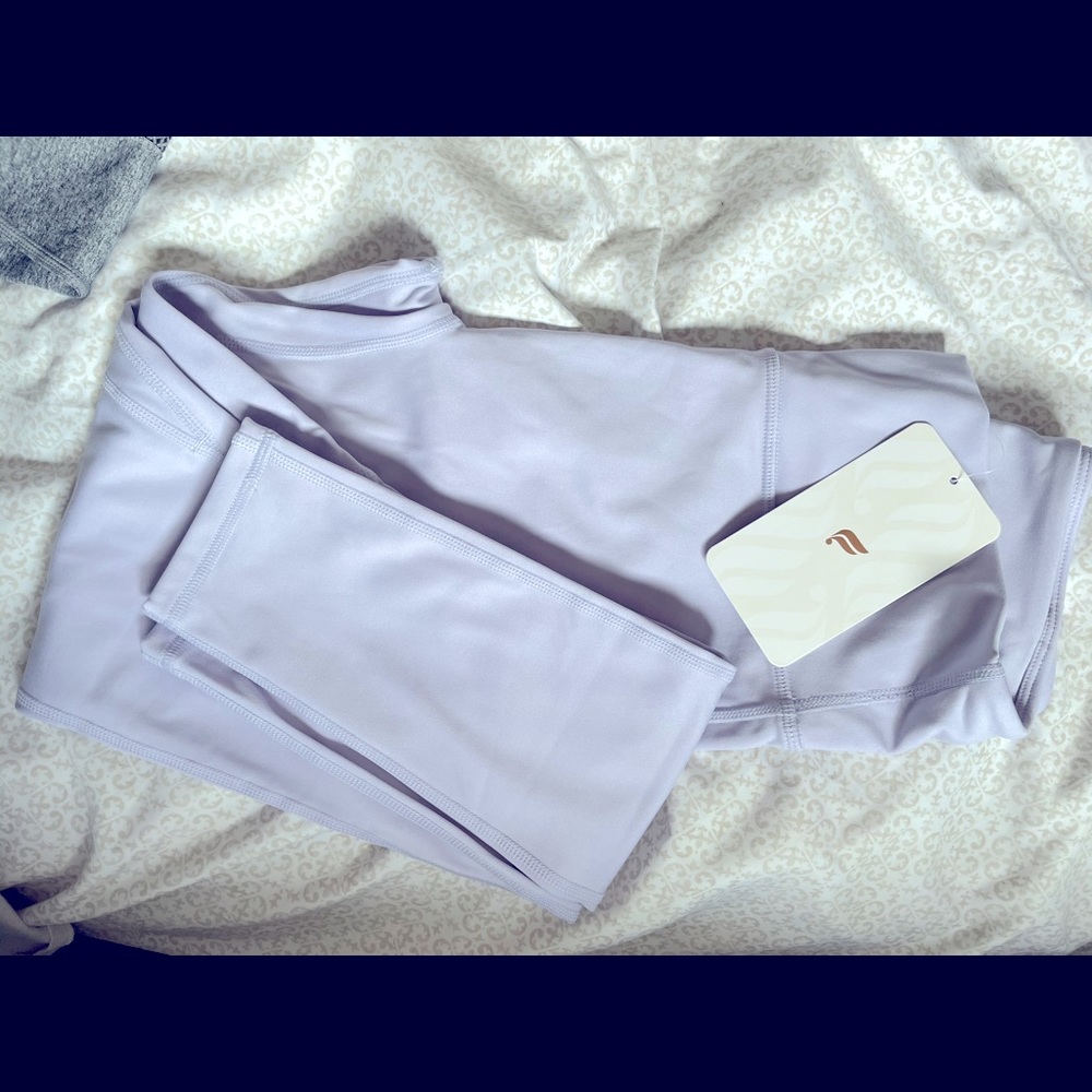 Fabletics tights size small color pastel purple